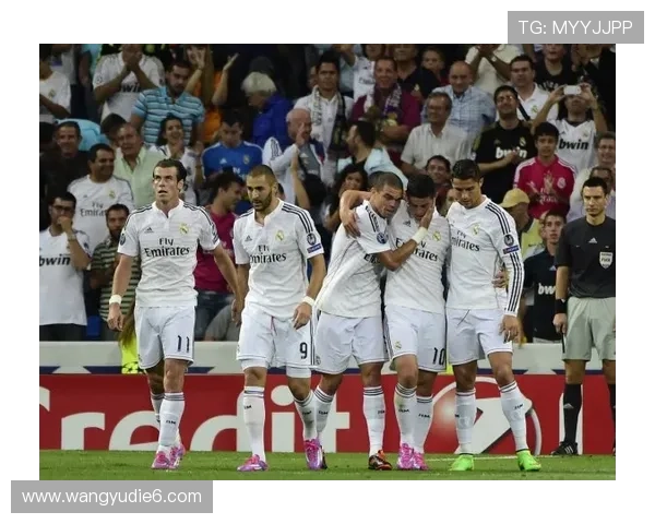 40岁魔笛免签米兰出场9次 场均80分钟1球2助2次MVP带领球队突破困境 40岁魔笛免签米兰出场9次 场均80分钟1球2助2次MVP带领球队突破困境